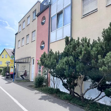 Fe-wo Im Herzen Von شقة *